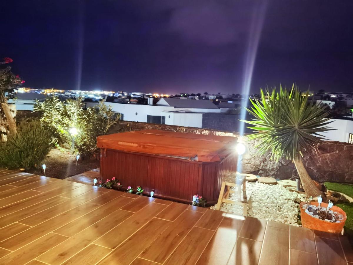 Villa Tyna Playa Blanca (Lanzarote) Exterior foto